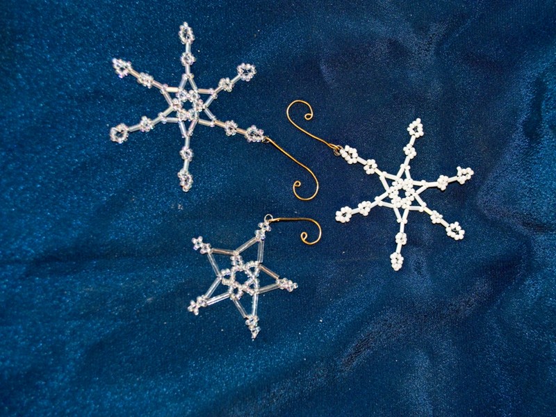 image of ornaments with deluxe hangers